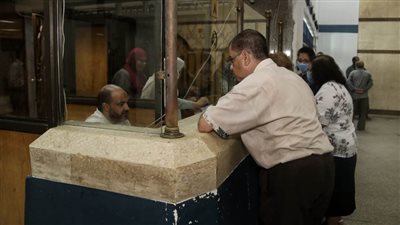 رئيس الهيئة القومية للتأمين الاجتماعي يتفقد منافذ صرف المعاشات