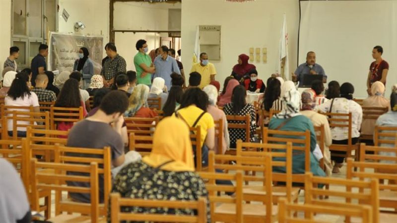 طلاب كليات التربية