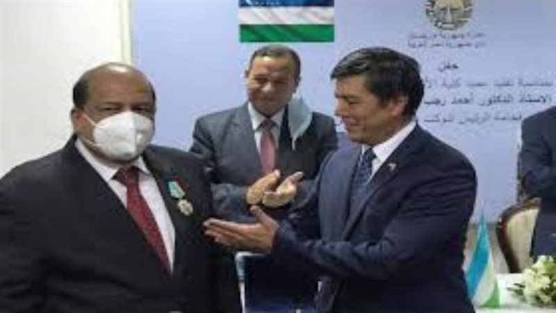 سفير أوزبكستان