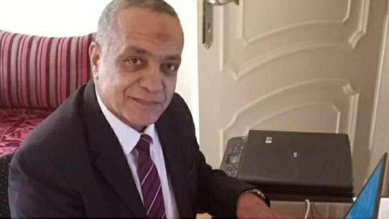 الدكتور أحمد حسنى