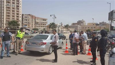 أجهزة الأمن تكشف تفاصيل استغاثة سيدة من داخل سيارة بالقاهرة