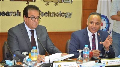 عبد الغفار: فوز55 عالمًا مصريًا بجوائز الدولة للعلوم