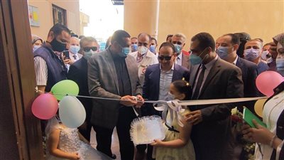 محافظ البحيرة يفتتح مبنى بنك الدم ويتفقد مبنى الاستقبال بمستشفى إدكو