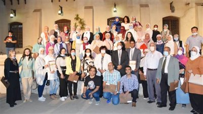 وزيرة الثقافة: الحرف التقليدية تعكس تفرد الهوية الوطنية 