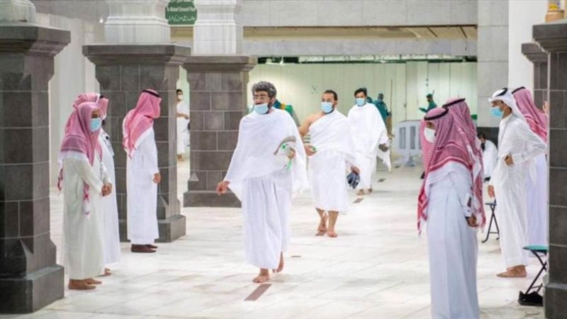 توافد المعتمرين يتم