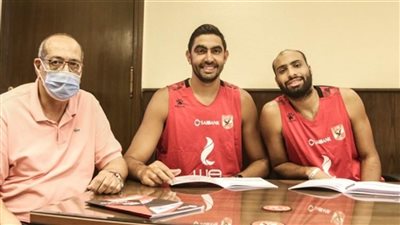 الأهلي يضم ثنائي السلة عمرو الجندي وعمر طارق