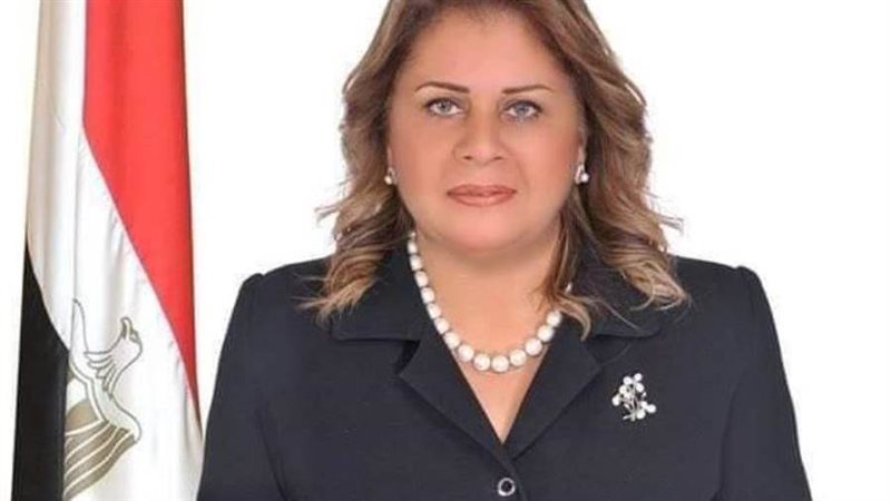 منى منير