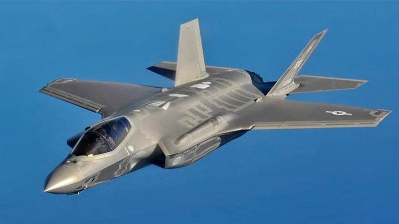 الطائرة F35