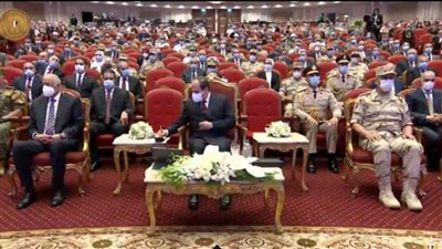 بث مباشر.. الرئيس السيسي يحضر الندوة التثقيفية الـ 32 للقوات المسلحة