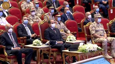 الرئيس السيسي يشهد فيلمًا تسجيليًا بعنوان 