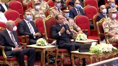 الرئيس السيسي: قادرون على مواجهة التحديات من خلال استقرار الدولة والعمل الجاد