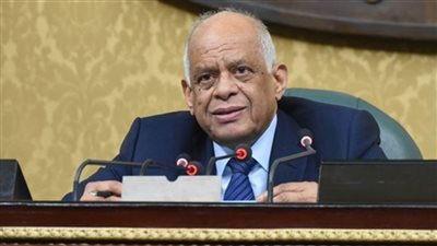 رئيس النواب يعزي النائبة إيفلين متى بطرس في وفاة والدها