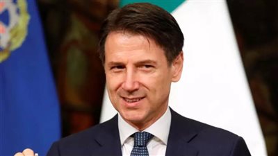 رئيس وزراء إيطاليا يستبعد فرض إغلاق وطني آخر لمواجهة ارتفاع إصابات فيروس كورونا