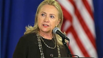 مدير التحالف الأمريكي: هيلاري كلينتون استخدمت مواد كيميائية للتخلص من الإيميلات (فيديو)