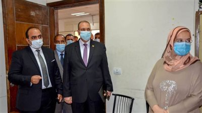  نائب محافظ الإسكندرية يتابع منظومة الشكاوى  