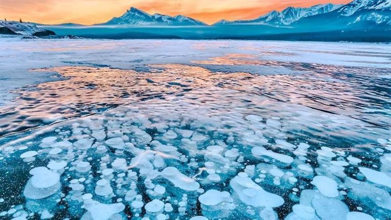 بحيرة فقاعات الميثان