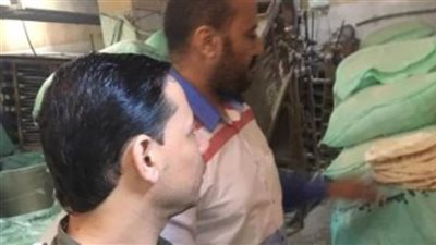 غلق مخبز والتحفظ على مخللات متغيرة الخواص في حملة تموينية بالبحيرة