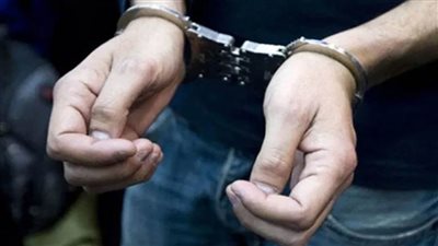  القبض على صاحب حساب يبتز فتاة على الفيس منتحلًا صفة ضابط شرطة