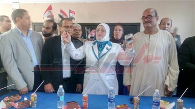 وكيلة تعليم كفر الشيخ: تنهي خلافًا بين الأهالي دام 18 عامًا