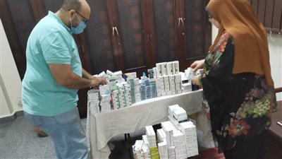 ضبط صيدلي يروج لبيع الأدوية المحظورة عبر الإنترنت.. و ٥٩٢١ مخالفة دوائية بالشرقية