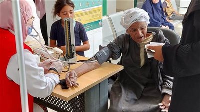 فحص وعلاج 353 ألف مواطن ضمن مبادرة 100 مليون صحة بالمنيا 