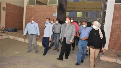 محافظ أسيوط يتفقد محطة معالجة صرف صحي منفلوط بالظهير الصحراوي