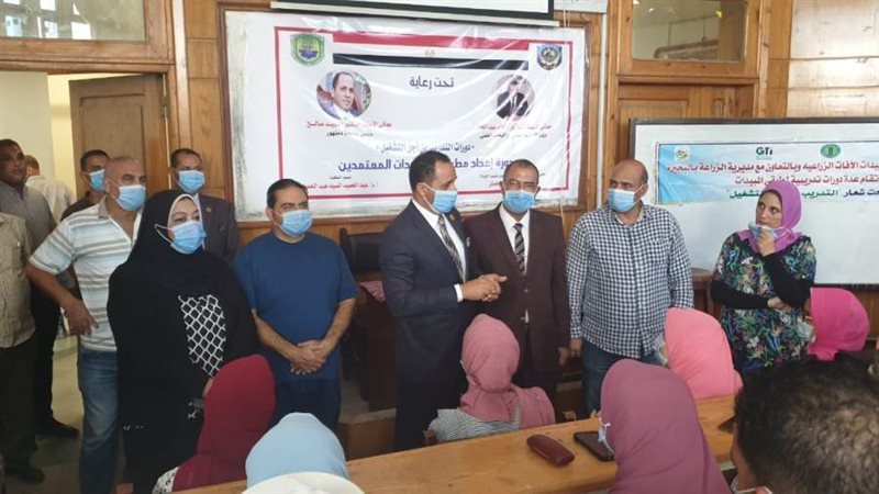 رئيس جامعة دمنهور