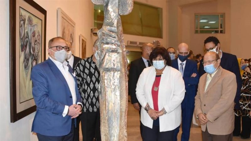 جانب من المعرض