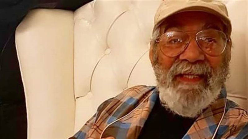 الفنان محمود ياسين