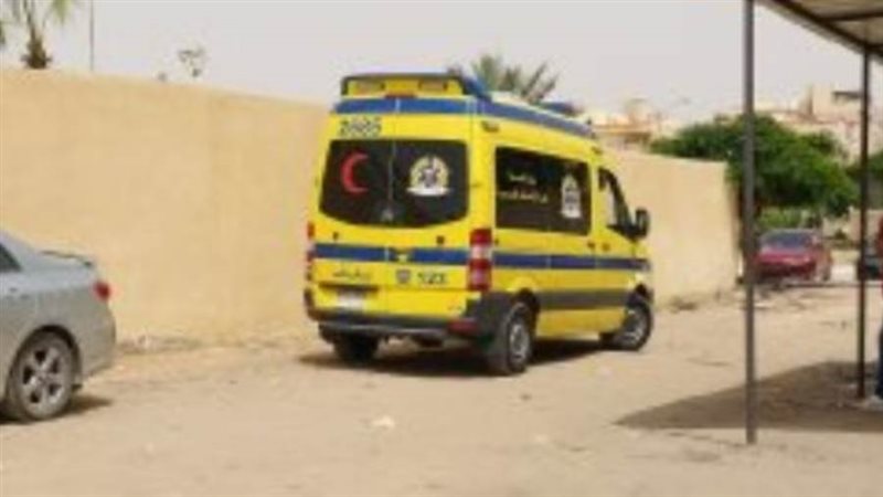 إصابة ١١ عاملا