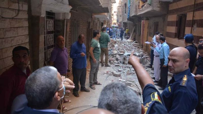 الدفاع المدني يعاين