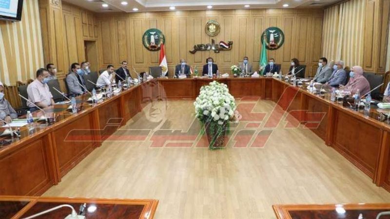 اجتماع محافظ المنوفية