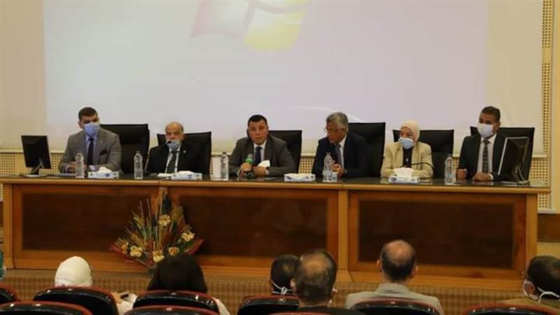 الاعتماد والرقابة