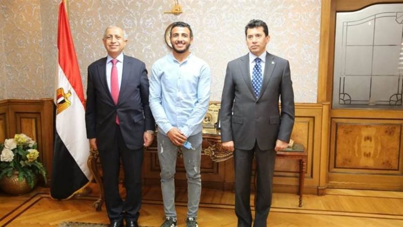 وزير الرياضة وكيشو