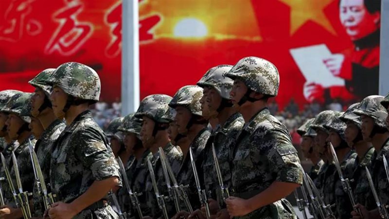 أفراد من الجيش الصيني