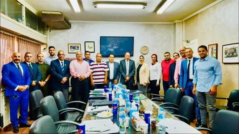 عمومية الخماسي الحديث