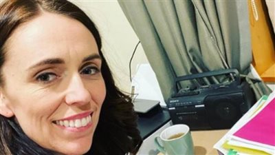 النتائج الأولية للانتخابات العامة في نيوزيلندا تشير إلى تقدم حزب رئيسة الوزراء جاسيندا أردرن