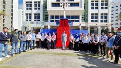 جامعة دمنهور تستقبل الطلاب بتحية العلم في العام الجامعي الجديد