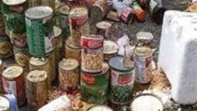 التحفظ علي 3.5 ألف عبوة مواد غذائية فاسدة بالإسكندرية