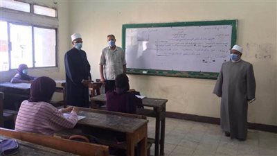 رئيس المعاهد الأزهرية للطلاب: عليكم الالتزام بالمنهج الأزهري لنشر الوسطية