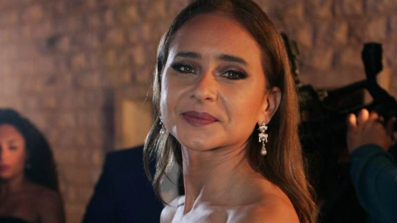 الفنانة نیللي كریم