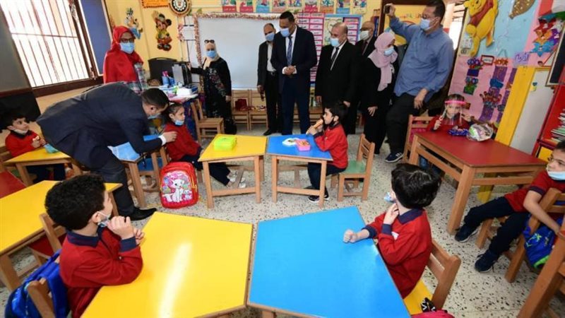 جولة المحافظ