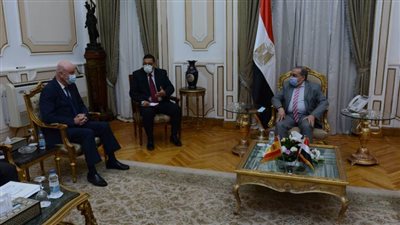 وزير الإنتاج الحربي يبحث مع  السفير الإسباني فتح آفاق جديدة للشراكة