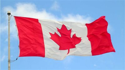 كندا تمدد القيود المفروضة على الحدود الأمريكية لشهر إضافي