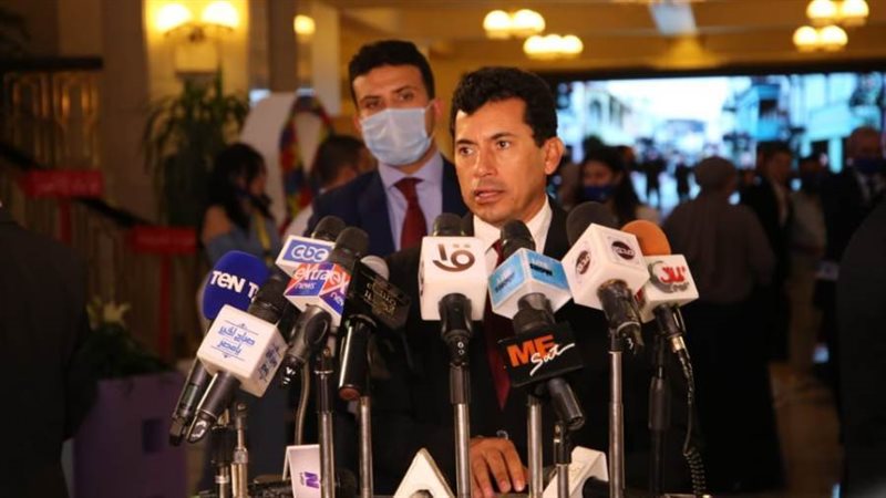 وزير الرياضة