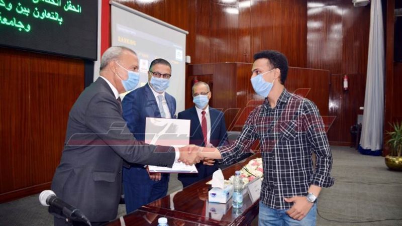 جانب من التكريم