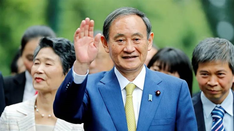 يوشيهيدي سوغا رئيس