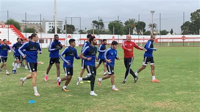 تدريبات قوية للاعبي بيراميدز استعدادًا لنهائي الكونفدرالية