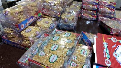 ضبط مصنع حلوى ومستلزمات غذائية غير مطابقة للمواصفات بالإسكندرية 