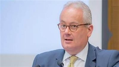 السفير الإيطالي يشيد بمقتنيات متحف الحضارة